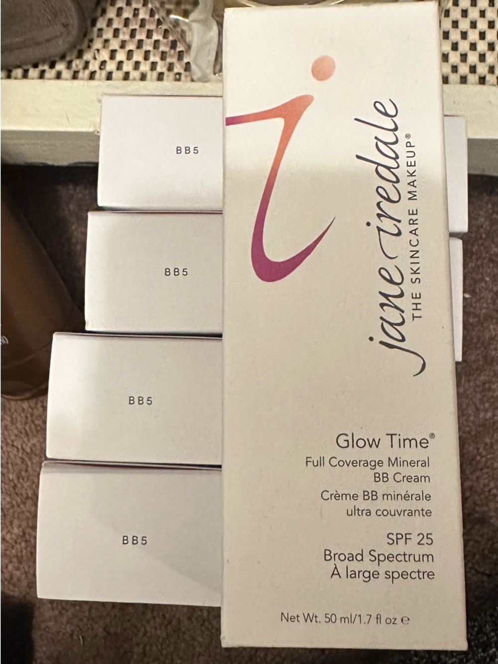 jane iredale Glow Time BB5 Cream - Beige with Pink Accent